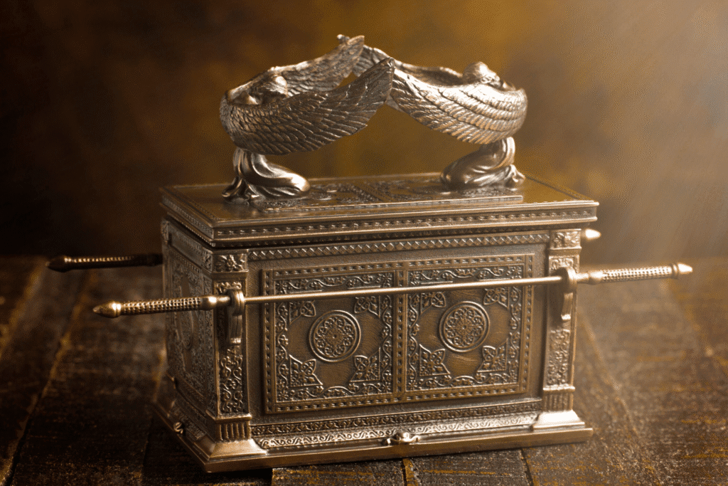 A Beginner's Guide to Making Sense of the Old Testament (Part 1) | The Pentateuch: Patriarchs, Law & Covenants Pentateuch Old Testament ark of the covenant